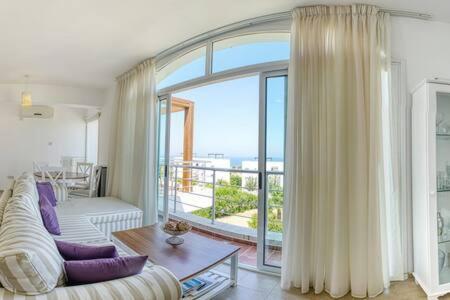 Joya Cyprus Mermaid Penthouse Apartment Agios Amvrosios  Esterno foto